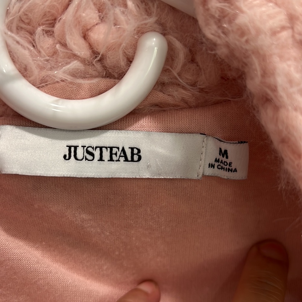 Pink coat - Picture 2 of 4